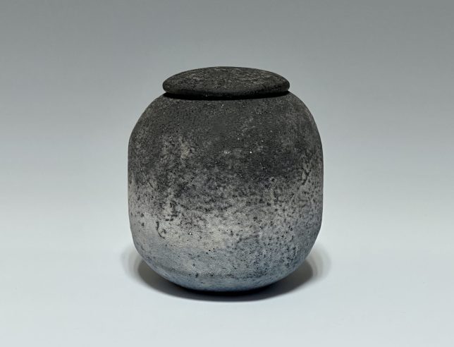 コレクターの眼差 青瓷を中心に 焼〆の逸品とともに 3 | 伊藤美術店